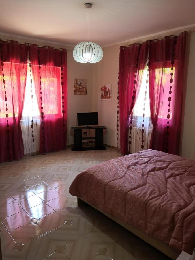 Case Vacanze Le Rose Campofelice Di Roccella Exterior foto
