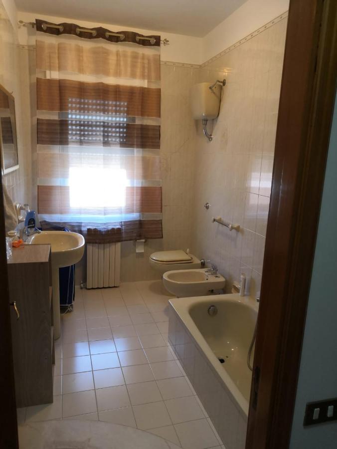 Case Vacanze Le Rose Campofelice Di Roccella Exterior foto